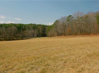 3 Jessup Grove Church Rd #3, Pilot Mountain, NC 27041