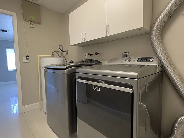 3603 William St — Photo 15