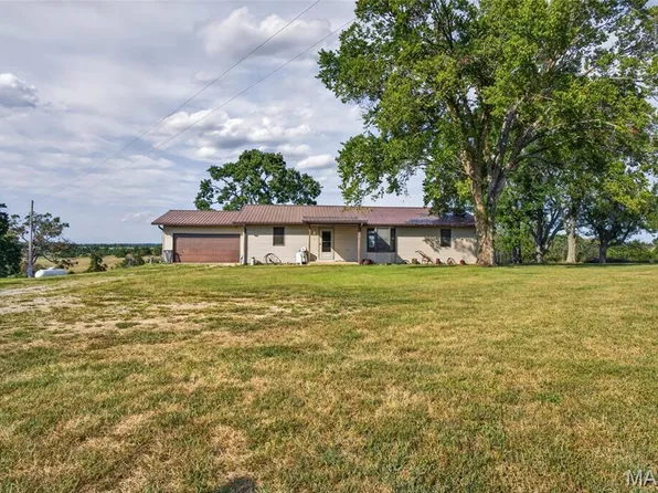 15892 Mellow Dr #M, Cabool, MO 65689