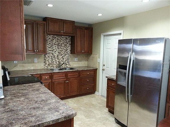 5th image of 6519 S West Shore Cir
