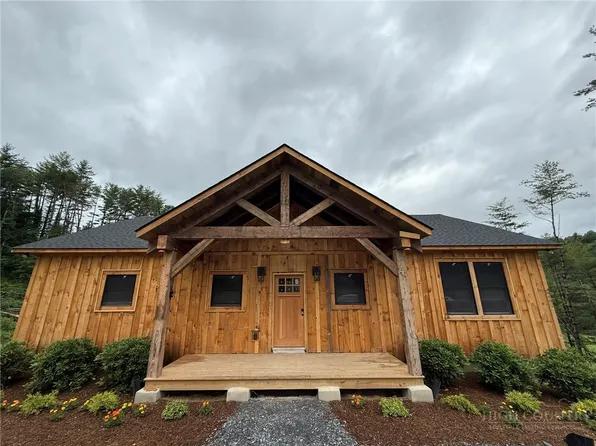 149 River Spring Road, Sugar Grove, NC 28679