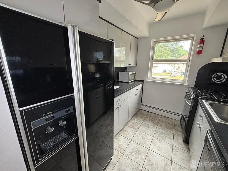 55-C0048 Gill Ln #48 — Photo 4