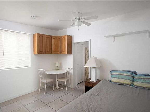 3rd image of 1515 Josephine St #B