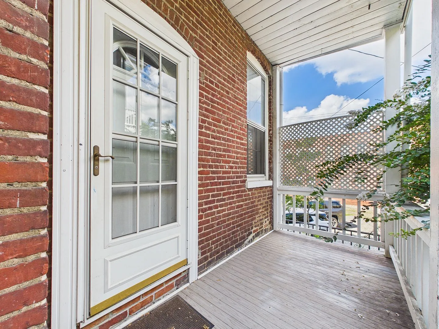 1 bed, 1.0 bath, 850 sqft, $1,595 — Photo 3