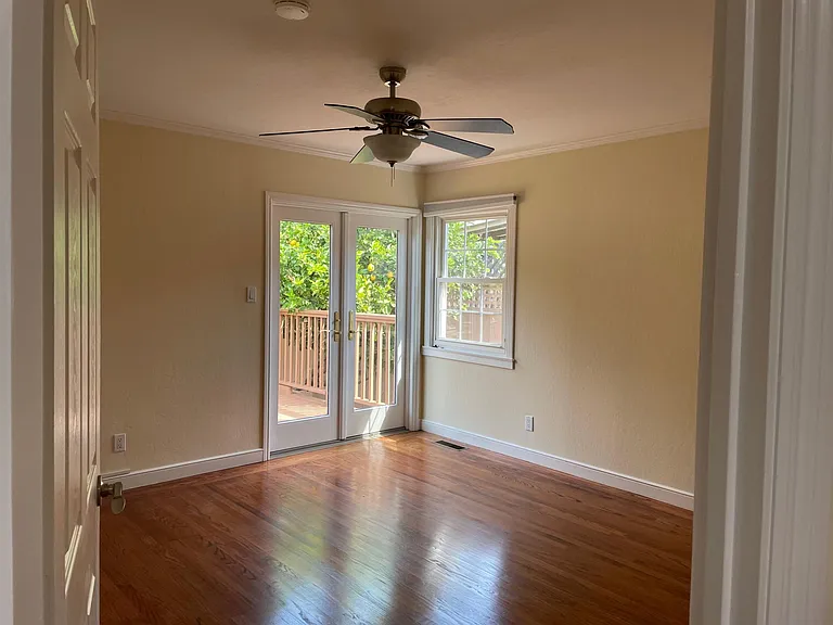 209 Del Rosa Way — Photo 4
