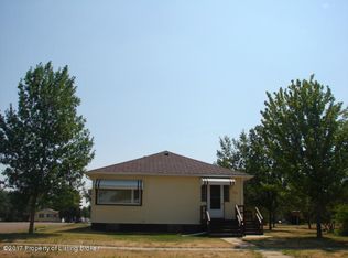 229 2nd St N, Richardton, ND 58652