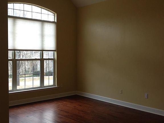 4th image of 6290 Blackfox Way #2