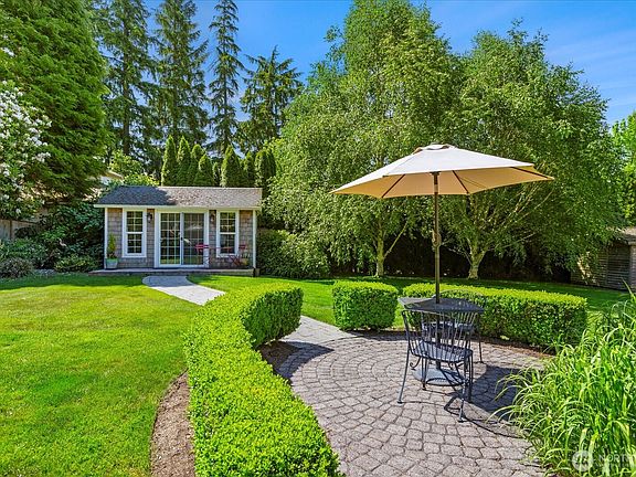 4th image of 20106 8th Avenue NW