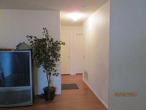 Front entry hall