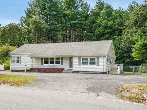 150 Cross St, Methuen, MA 01844
