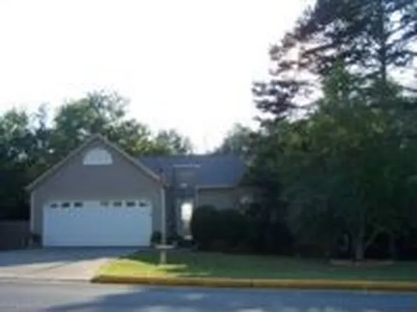 109 Mayflower Cres, Cartersville, GA 30120