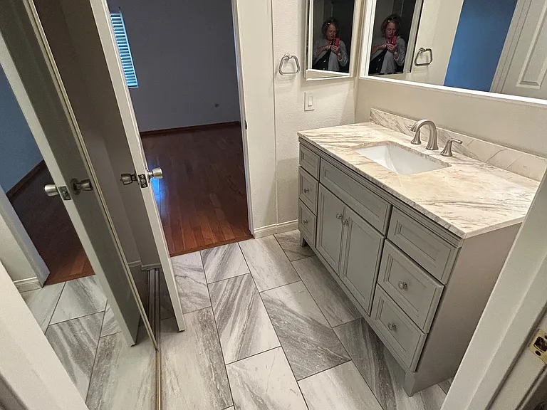 6808 Hyde Park Dr #D — Photo 12