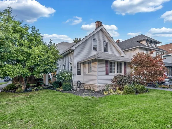105 Admiral Rd, Buffalo, NY 14216