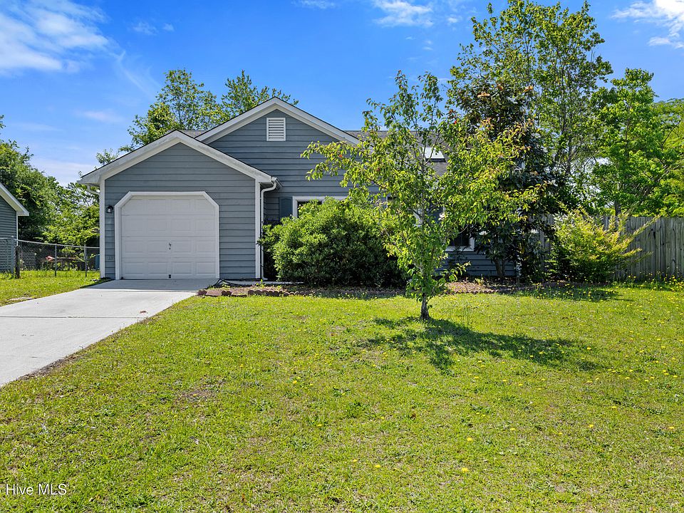1st image of 614 Mourning Dove Lane
