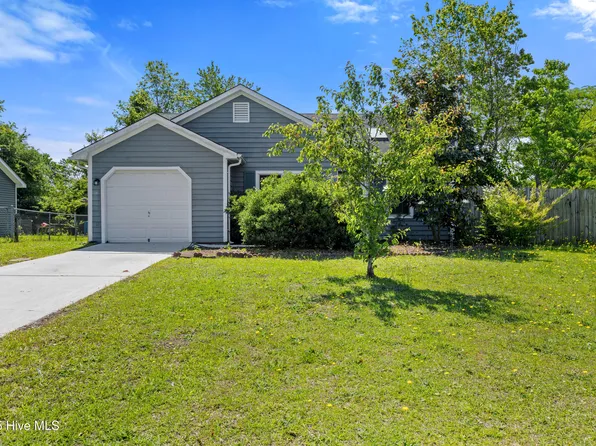 614 Mourning Dove Lane, Newport, NC 28570