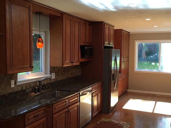 4th image of 4039 Roscrea Dr