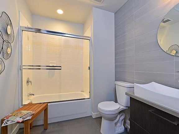 Upstairs guest bathroom