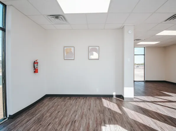 Houston Hwy Retail Center - Ste 500, 4104 Houston Hwy, Victoria, TX 77901