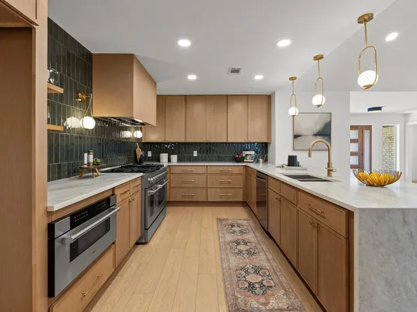4008 Balcones Woods Dr, Austin, TX 78759