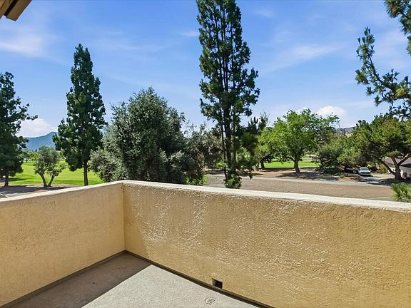 3rd image of 3171 Dehesa Rd Unit 5