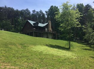 18903 Harble Griffith Rd, Logan, OH 43138