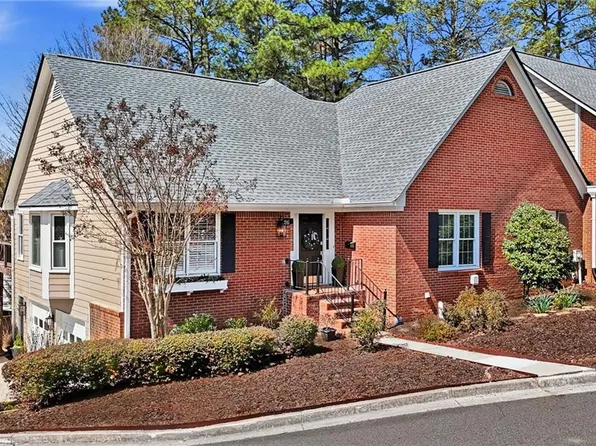 26 S Riversong Ln, Alpharetta, GA 30022