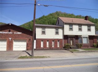 289 Hanging Rock Hwy, Logan, WV 25601