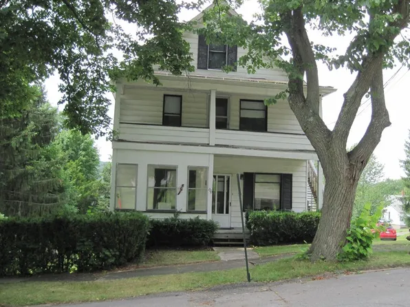 220 Crawford St, Oil City, PA 16301