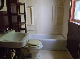 274 South St, Union, WV 24983