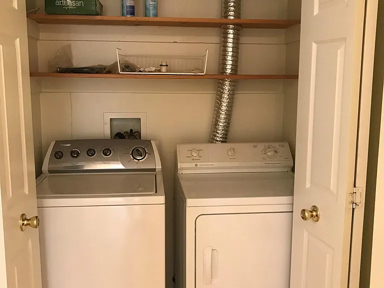 10018 Vanderbilt Cir #4 — Photo 10