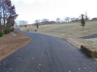 2 Fox Rdg, Pequea, PA 17565