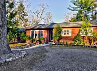 125 Forest Rd, Kings Park, NY 11754