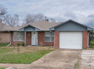 617 E Buffalo St, Forney, TX 75126