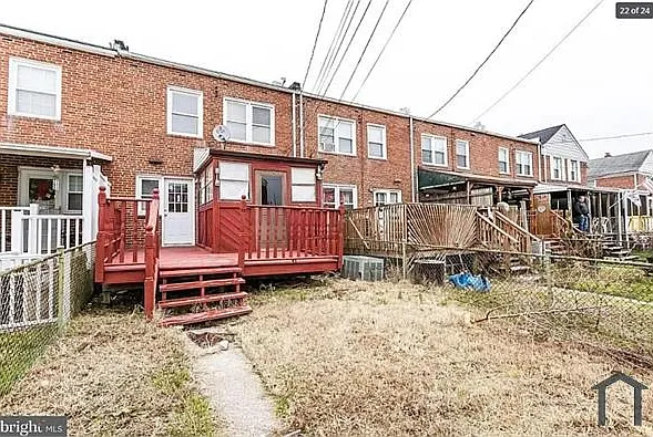 7457 Lawrence Rd — Photo 24