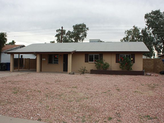 2nd image of 1309 W Pueblo Ave
