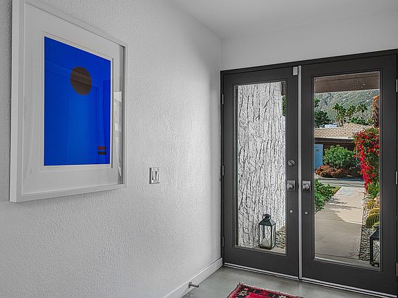 4th image of 1212 Otono Dr