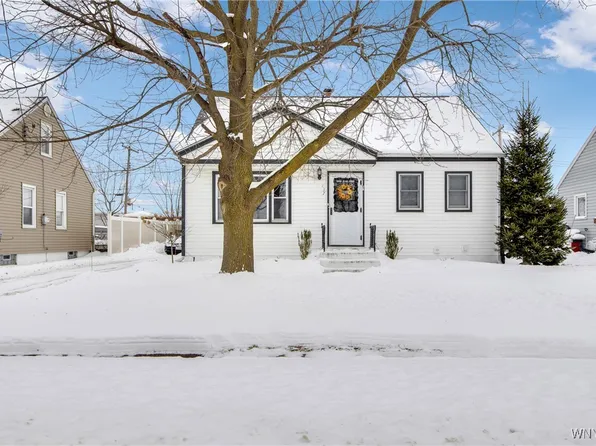 137 Standard Pkwy, Cheektowaga, NY 14227