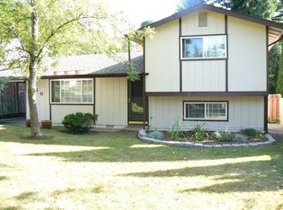 916 Seminary Hill Rd, Centralia, WA 98531