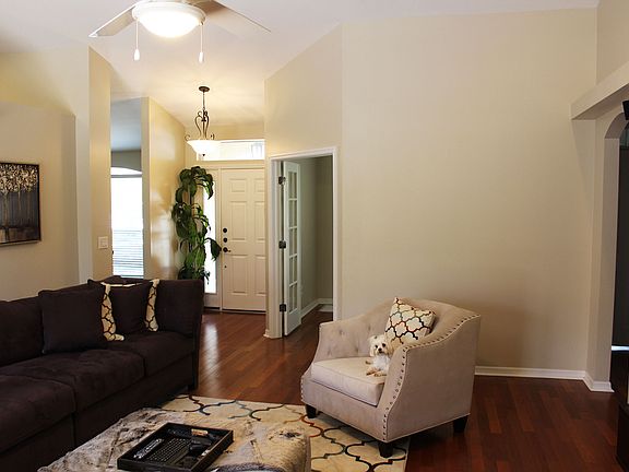 3rd image of 2785 Robinwood Dr