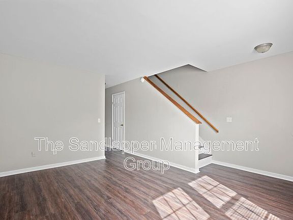 2nd image of 28 Crosscreek Dr APT D