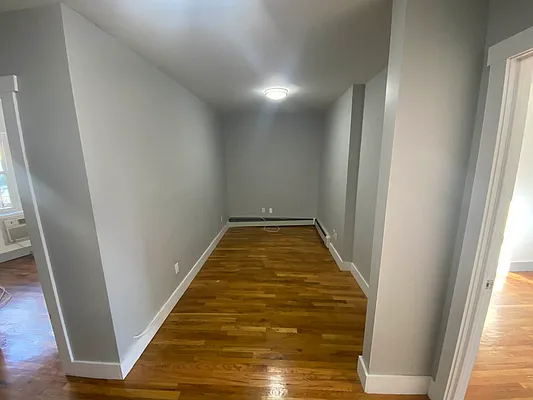 Rented by Premier Metro Realty Corp | media 34