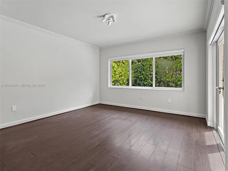 651 S Mashta Dr — Photo 29