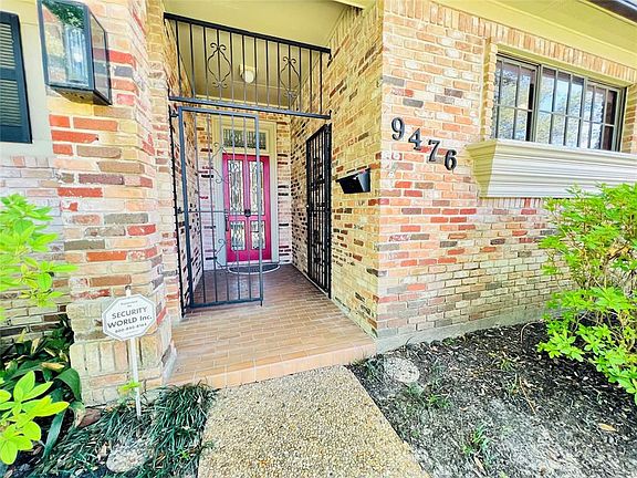 2nd image of 9476 Briar Forest Dr