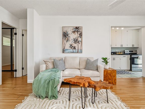 2nd image of 3017 Pualei Cir APT 216
