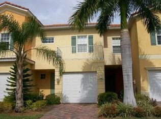 9820 Healthpark Cir APT 102, Fort Myers, FL 33908