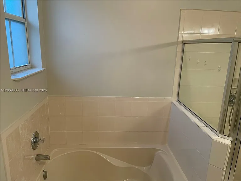 2296 SW 156th Ct — Photo 15