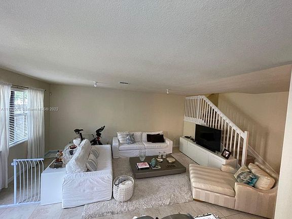5th image of 8445 Blue Cove Way