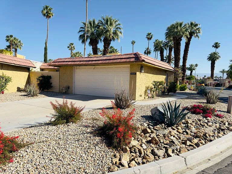 35615 Paseo Circulo E — Photo 1