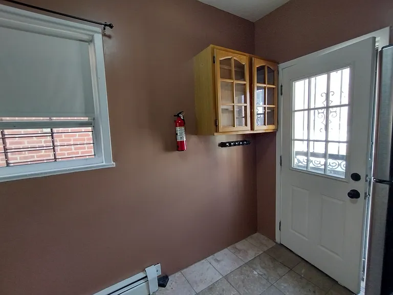 1478 E 93rd St #1 — Photo 37