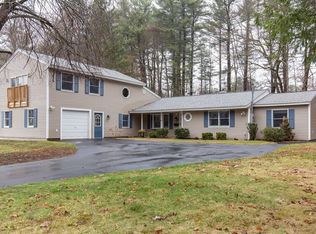 13 Samuel Rd, Chelmsford, MA 01824